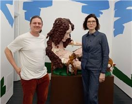 Paul’s Gallery of the Week: Vitrine