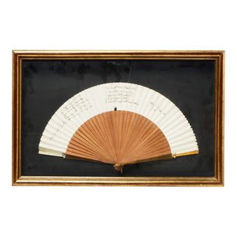 Abanico con poema a plumilla sobre país de papel dedicado a la familia del pintor surrealista Francis Picabia - Ángel Guimerá