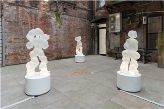 Polly Borland: Blobs - Lyles & King (Catherine Str.)