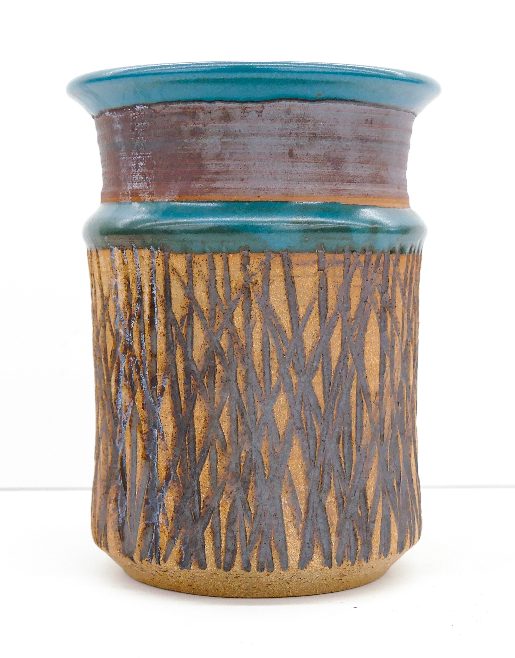 Victoria Littlejohn | Victoria Littlejohn Sgraffito Pottery Green Vase ...