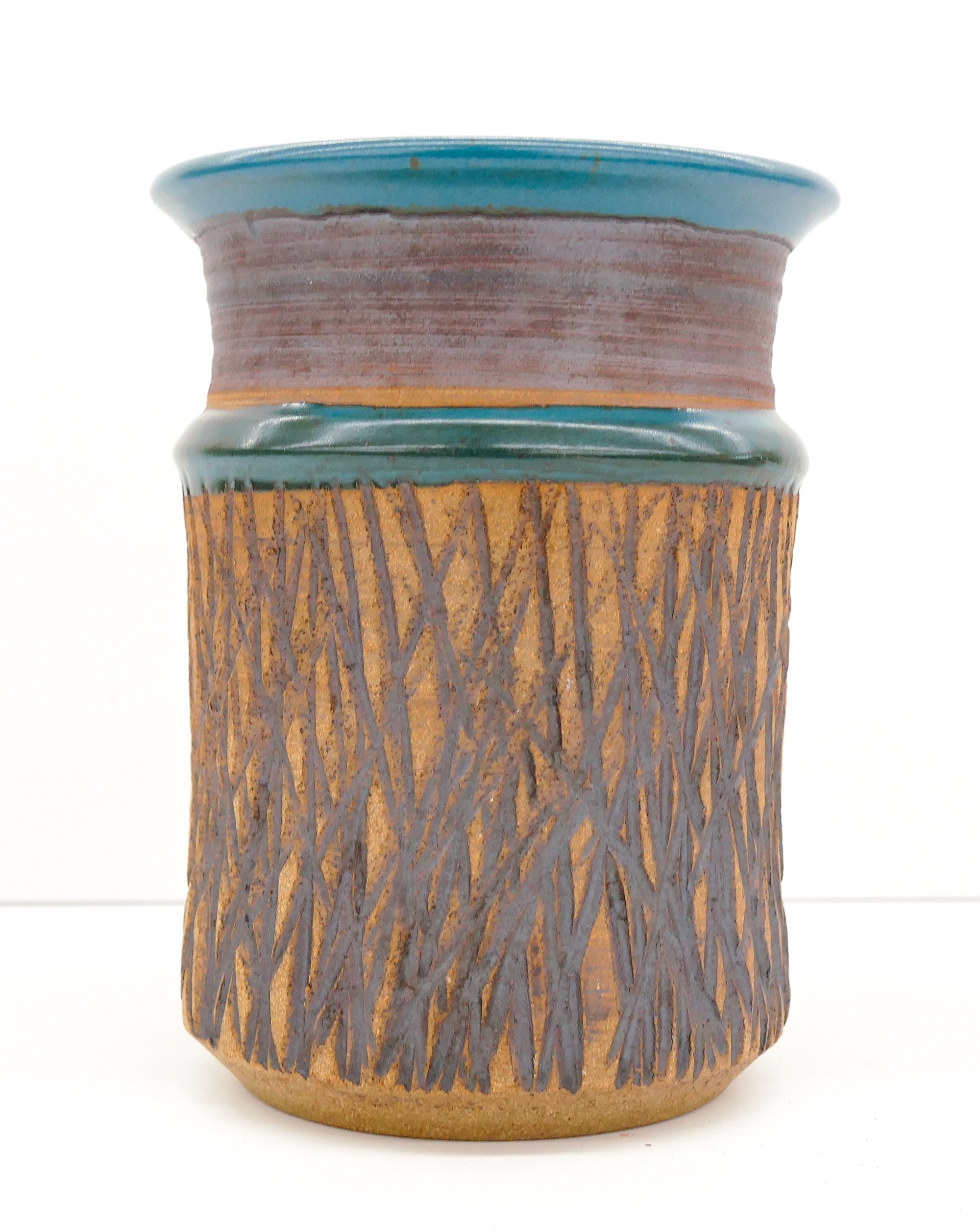 Victoria Littlejohn | Victoria Littlejohn Sgraffito Pottery Green Vase ...