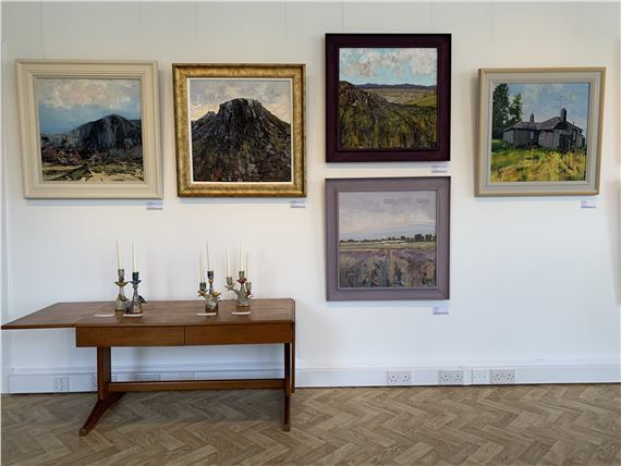 John O'Neill With Ceramics By Lois Carson - Gallery Heinzel