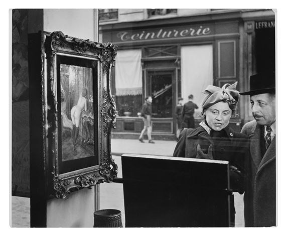 Le Regard Oblique, Paris 6e by Robert Doisneau, 1949