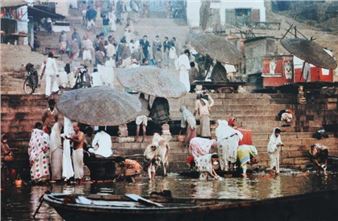 BENARES - Elena Somaré