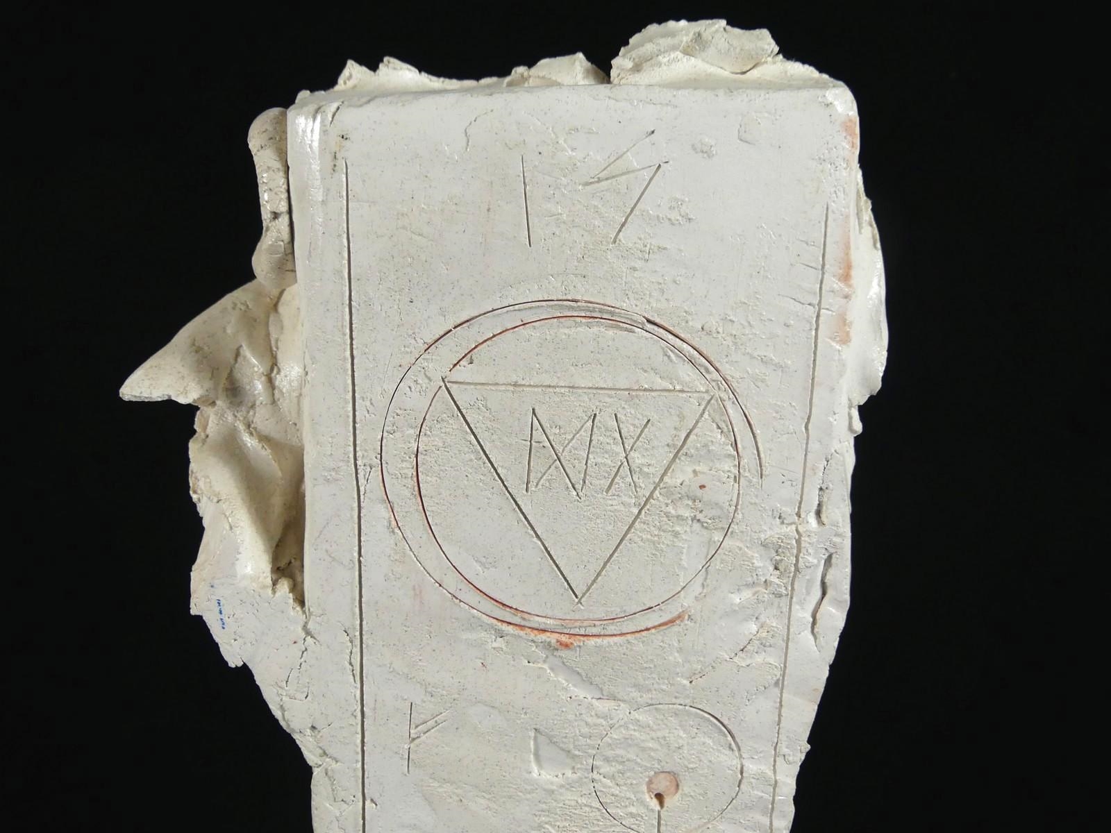 Ray Robinson | Runes | MutualArt