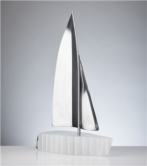 Sculpture in the form of a sailboat - Karl-Heinz Sauer