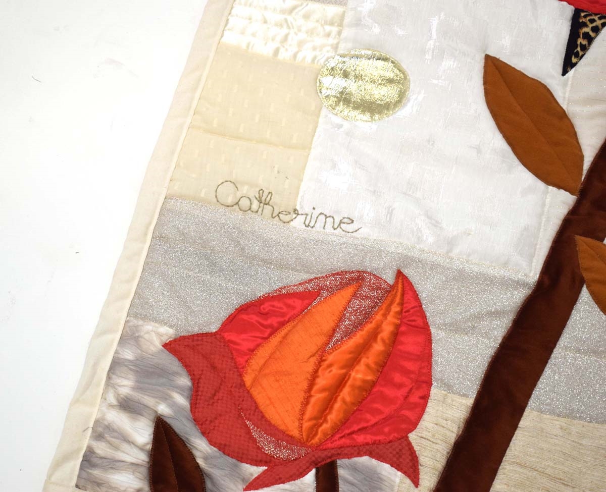 Artwork by Catherine Snobohm, Floral wall hanging, Made of textile