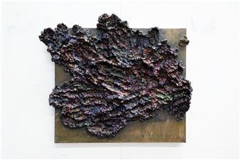 Meri Hallenberg & Laura Lowe: Heavy Element - Uniarts Helsinki