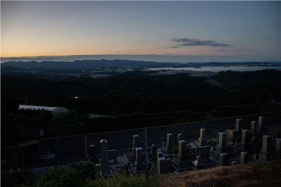 Hinata Okazaki: Seeing the Past in the Present, for the Future - Guardian Garden