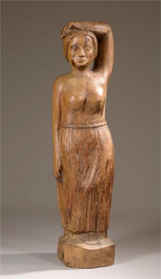 Standing woman with her left arm raised