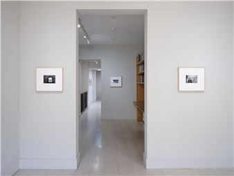 Guido Guidi: Di sguincio - Large Glass