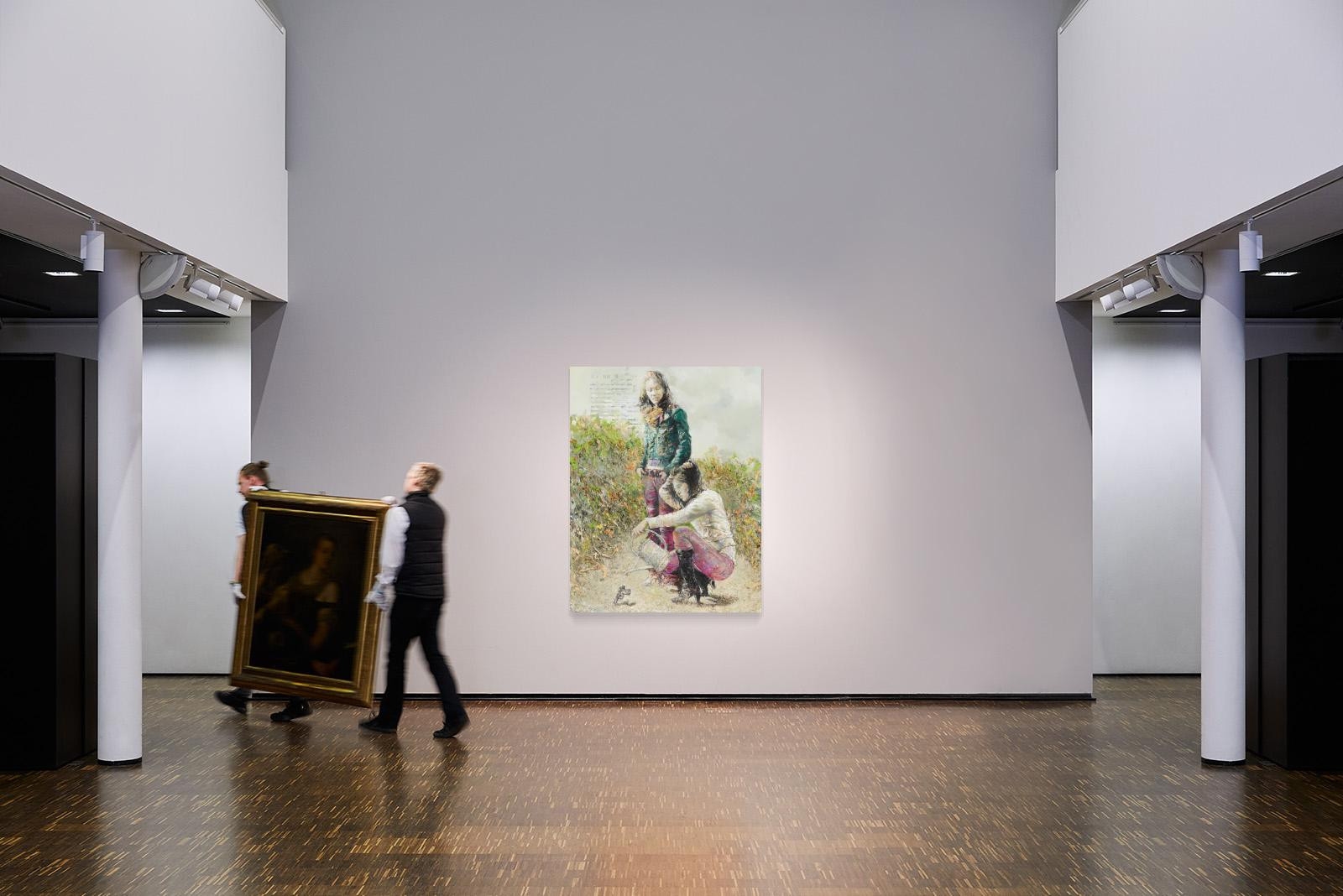 Artwork by Sabina Sakoh, Zwei Mädchen, eine Pistole gießend, Made of Oil on canvas