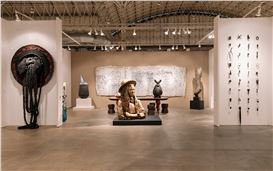 10 Standout Artworks Discovered at Expo Chicago 2023