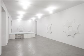 Philippe Decrauzat - A arte Invernizzi