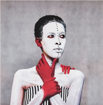 99 Series (part two) - Aïda Muluneh