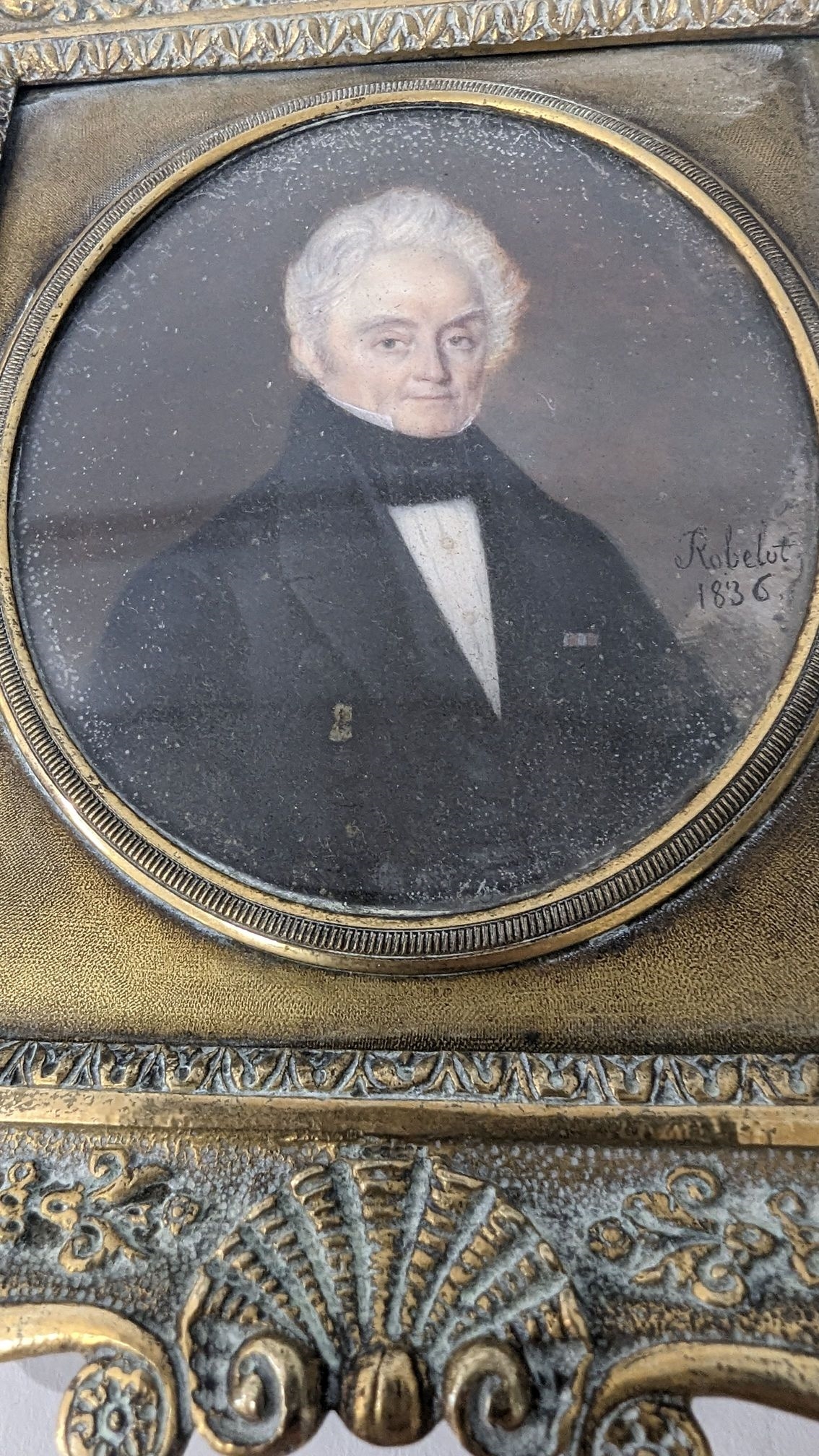 Artwork by Jean Pierre Robelot, représentant un homme au front dégarni, Made of MINIATURE