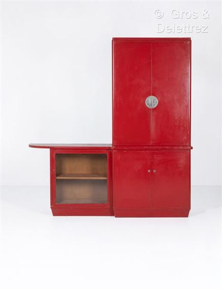 Two-piece cabinet