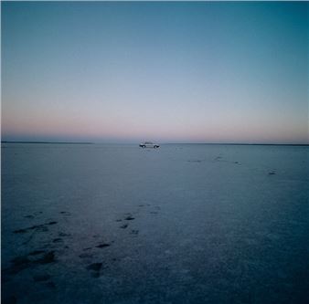 Matthew Thorne: Out the Back of Beyond: Marungka Tjalatjunu & the Sand That Ate the Sea - GAGPROJECTS 