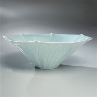 Warm to the Touch: Cool & Refreshing Celadon - Joan B. Mirviss Ltd.