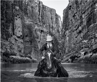 ONLINE: David Yarrow - Casterline Goodman Gallery