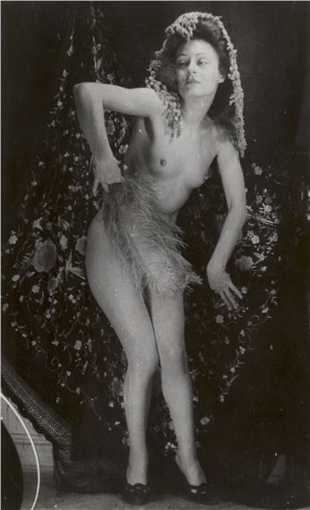 Sammlung von 17 Arbeiten mit weiblichen Aktdarstellungen - Edith van Lew