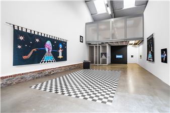 Natalie Paneng: Maze - Galerie Eigen + Art, Leipzig