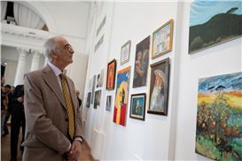 Moscow Modern Art Museum Displays Art Pieces by Heads Diplomatic Missions [Photos]