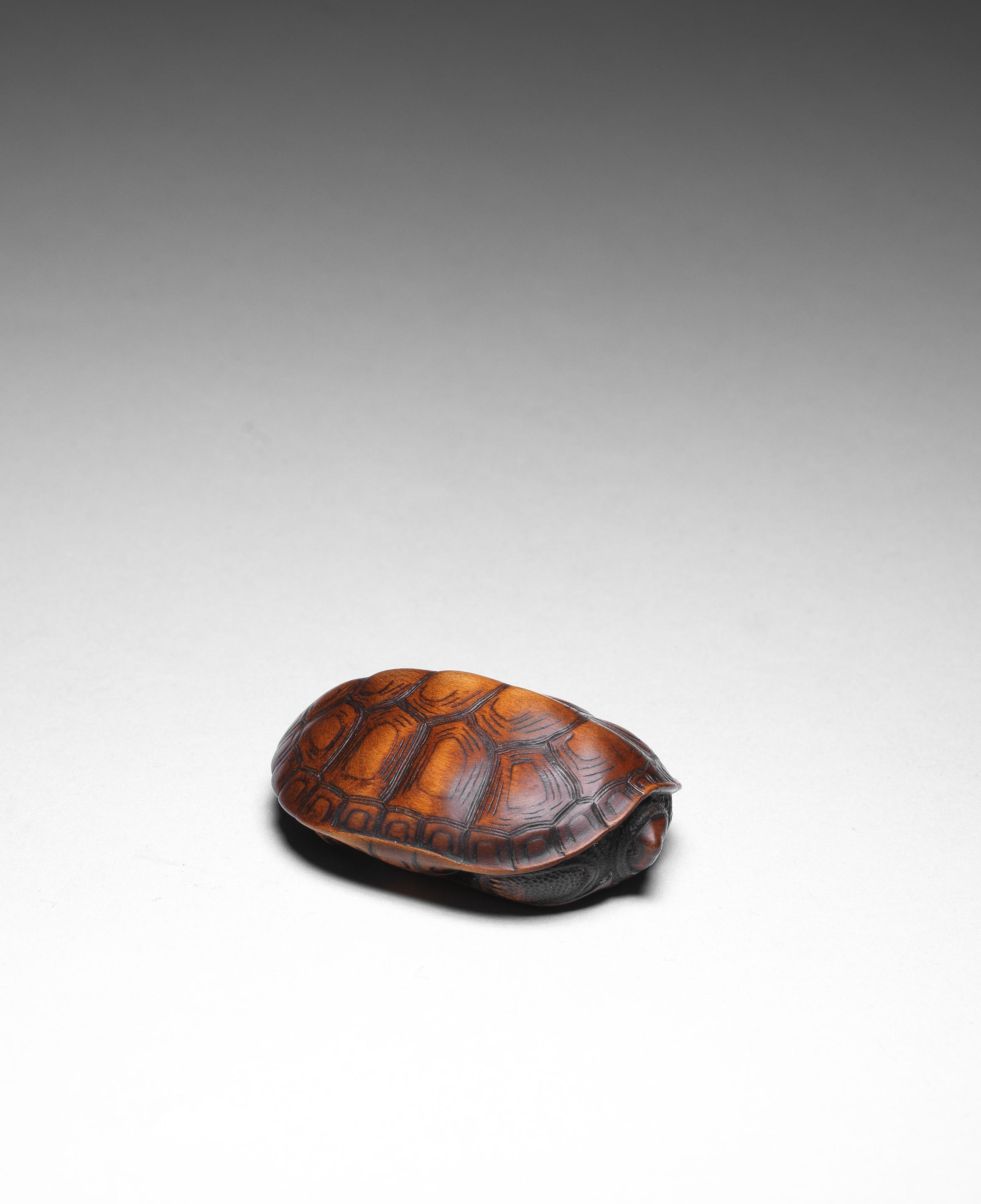 Charme Netsuke Japonais En Bois Sculpté à La Main - Tortue (symbole De Longévité) - Modèle #12 - Occasion
