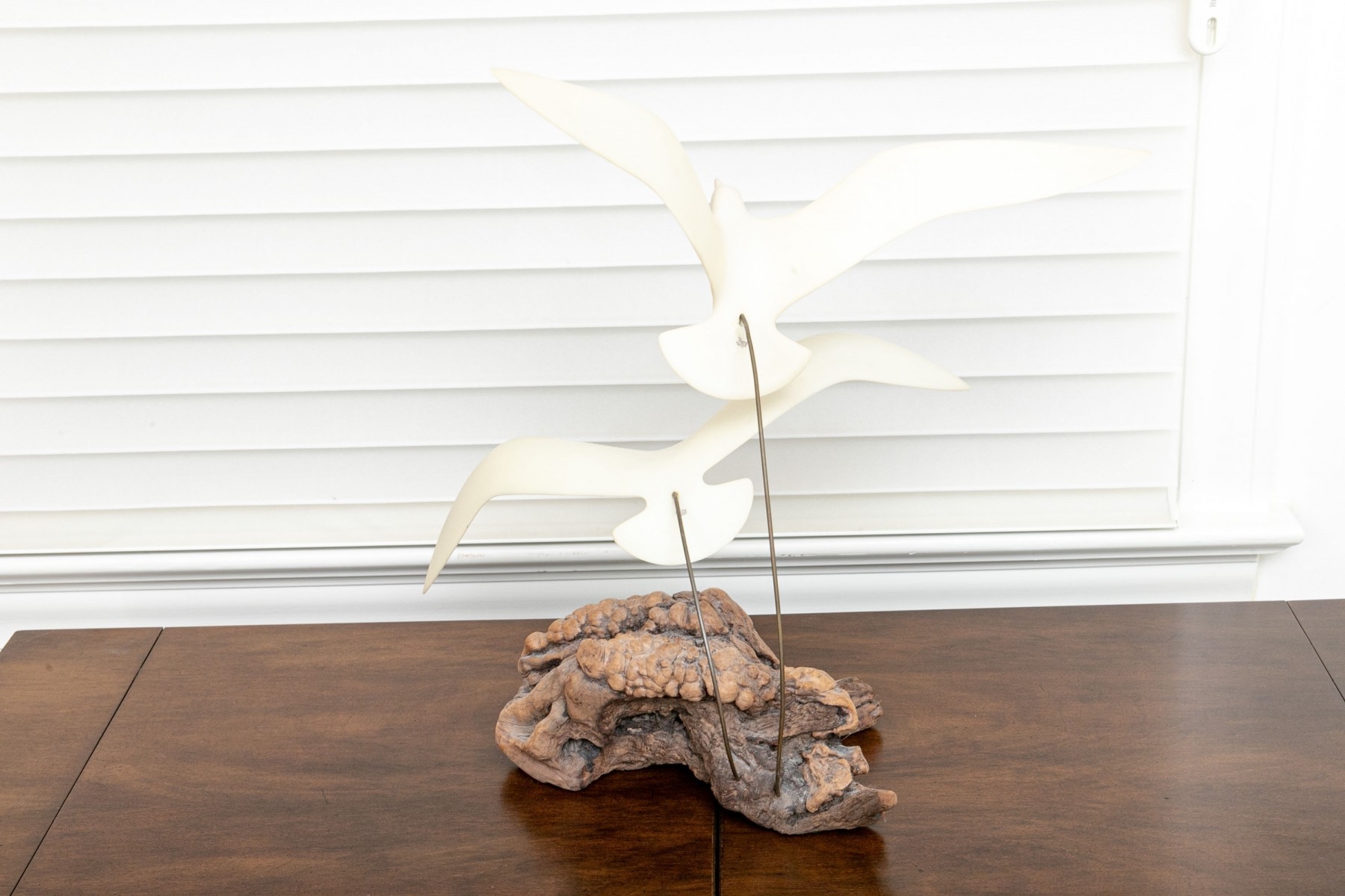 John Perry | John Perry Resin And Driftwood Sculpture Of Seagulls ...