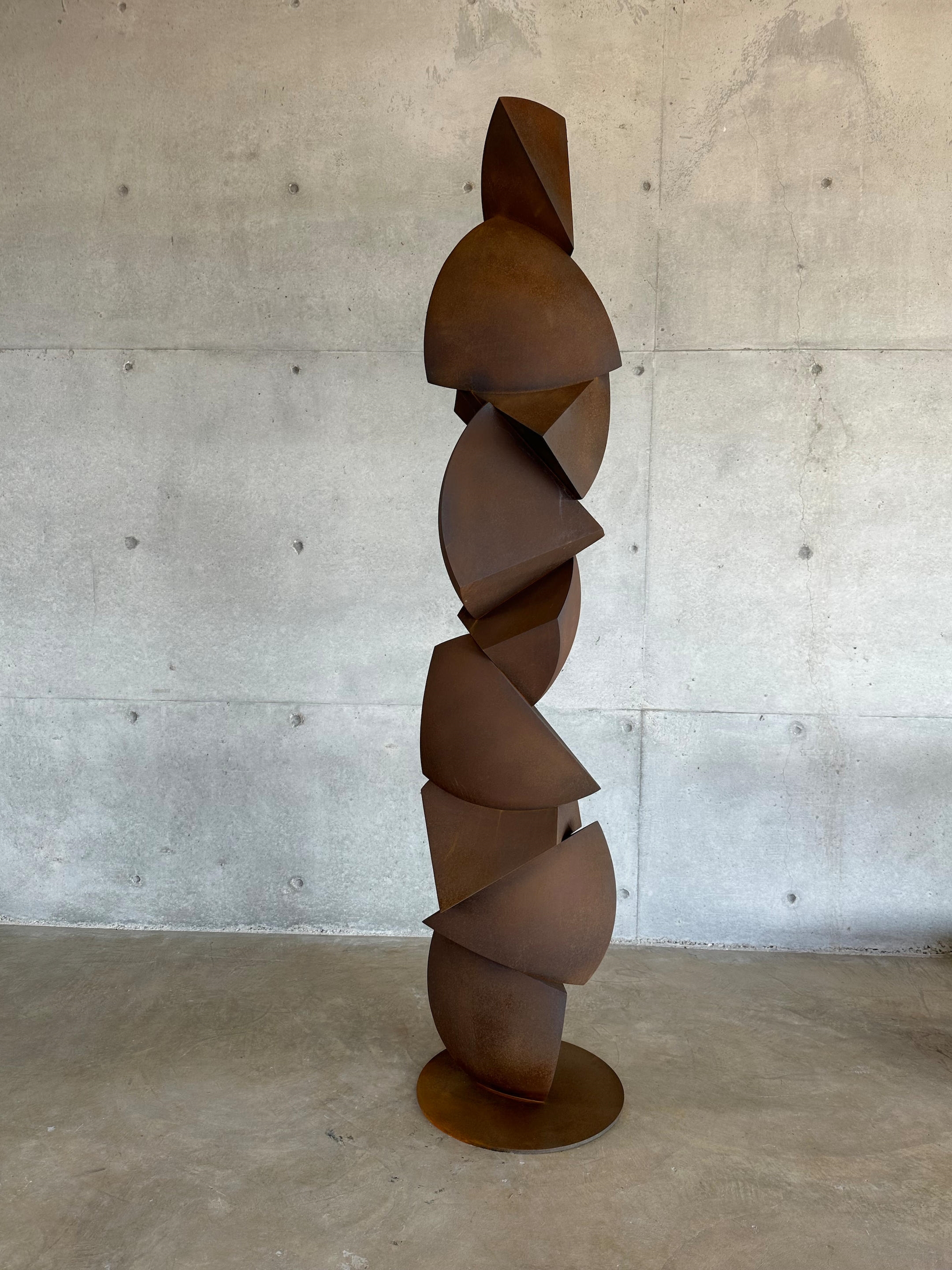 Artwork by Anachar Basbous, TOTEM, Made of corten steel