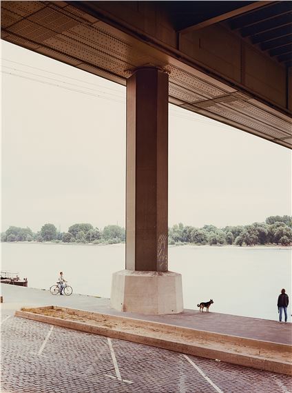 Zoobrücke. by Andreas Gursky, 1988