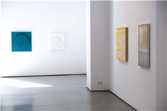 Three Different Ways - Galeria Alvaro Alcazar