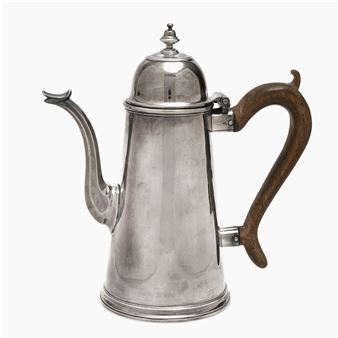 A coffee pot - Augustine Courtauld