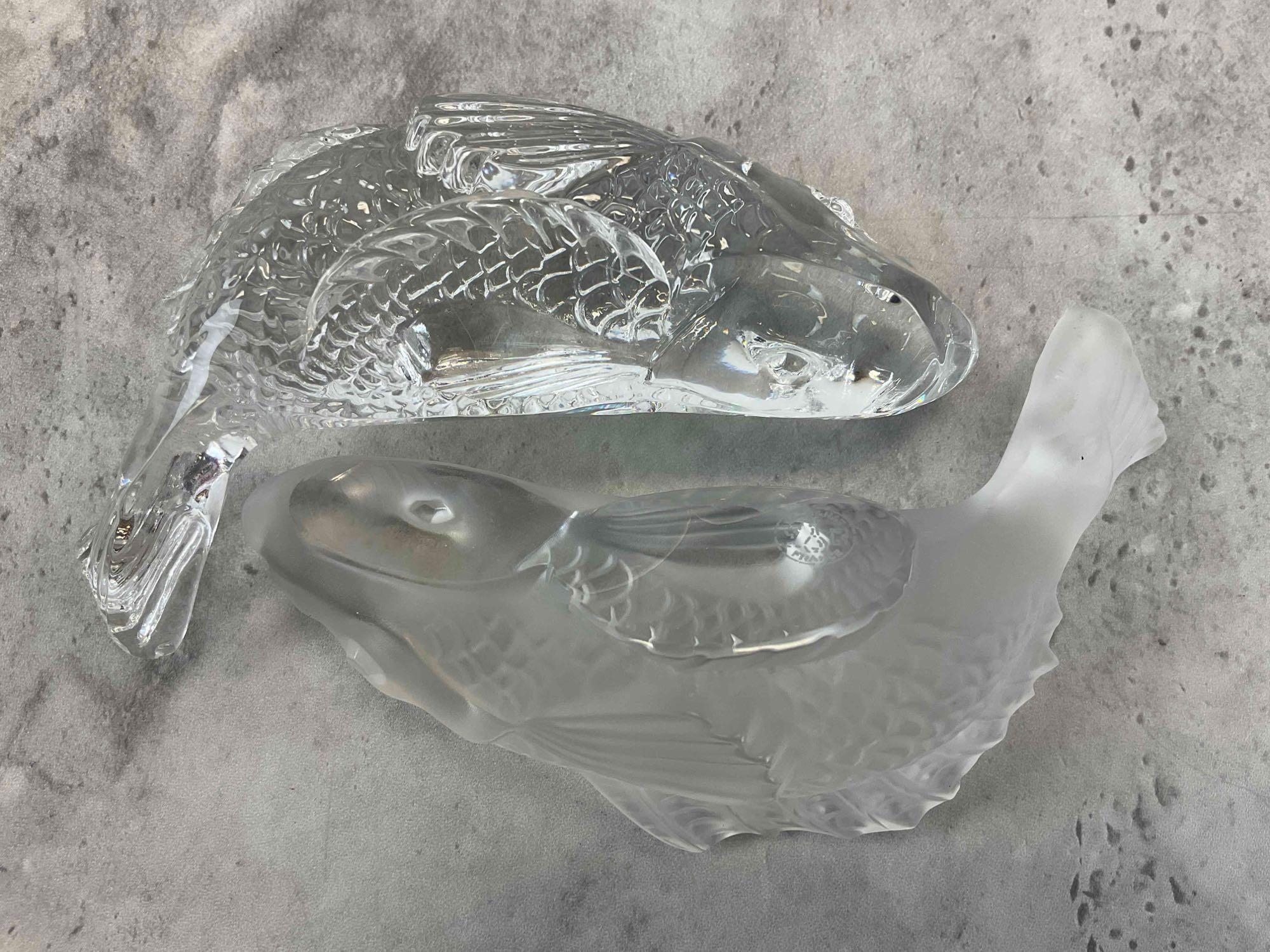 Baccarat | Clear fish has small chip to the tail | MutualArt