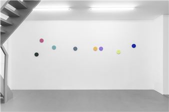 Tess Jaray: °°‾‾°° - Exile, Vienna