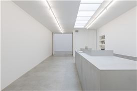 Zeno X, Giant of the Belgian Gallery Scene, to Close After 42 Years