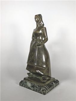 Woman with kerchief - Nito Marquez