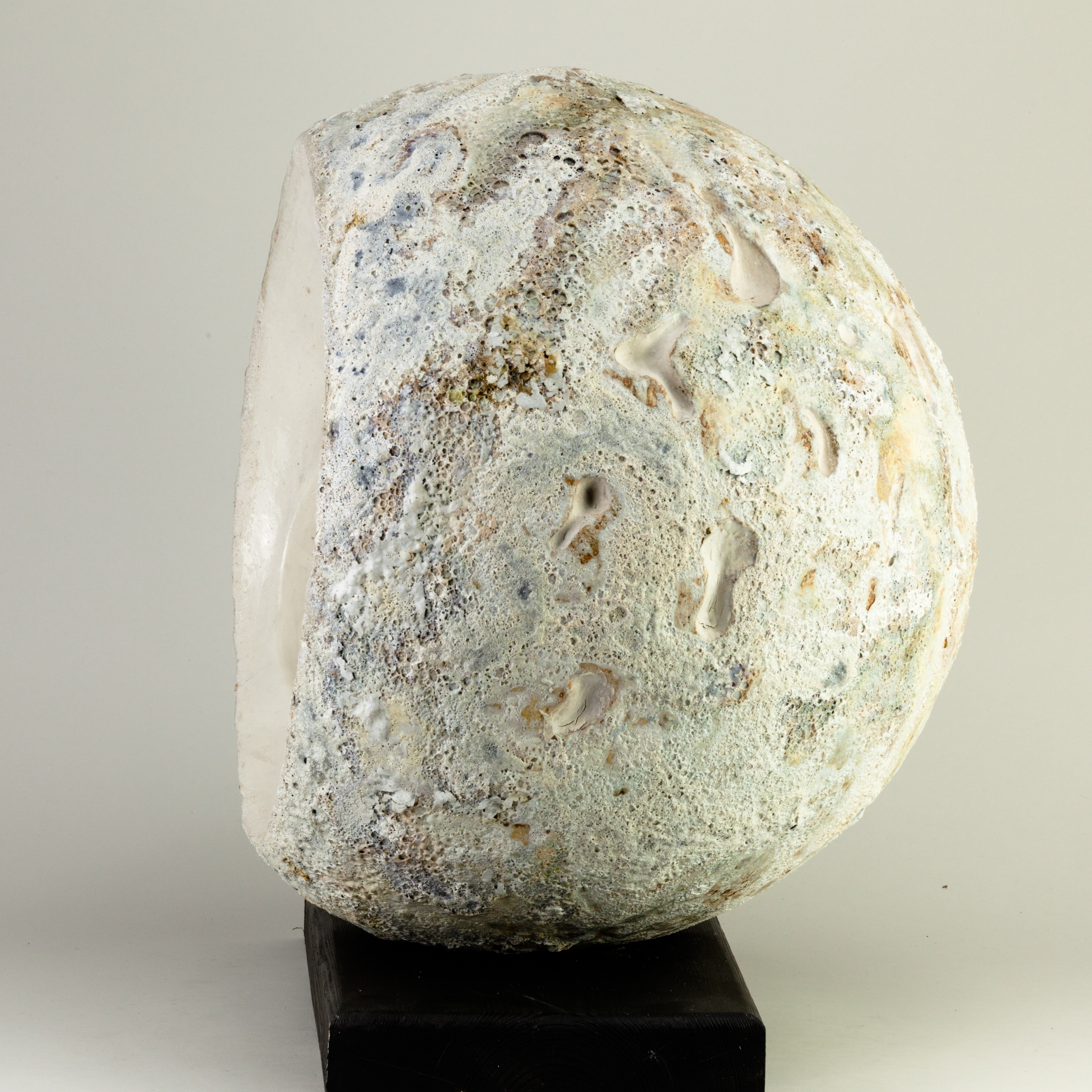 Tamsyn Trevorrow | a very large grogged white water | MutualArt