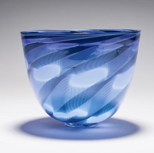 Deep bowl - Charles Meaker