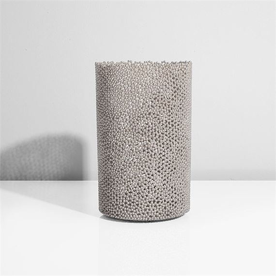 'Pearlinder 2'  cylindrical vessel by David Huycke, 2001
