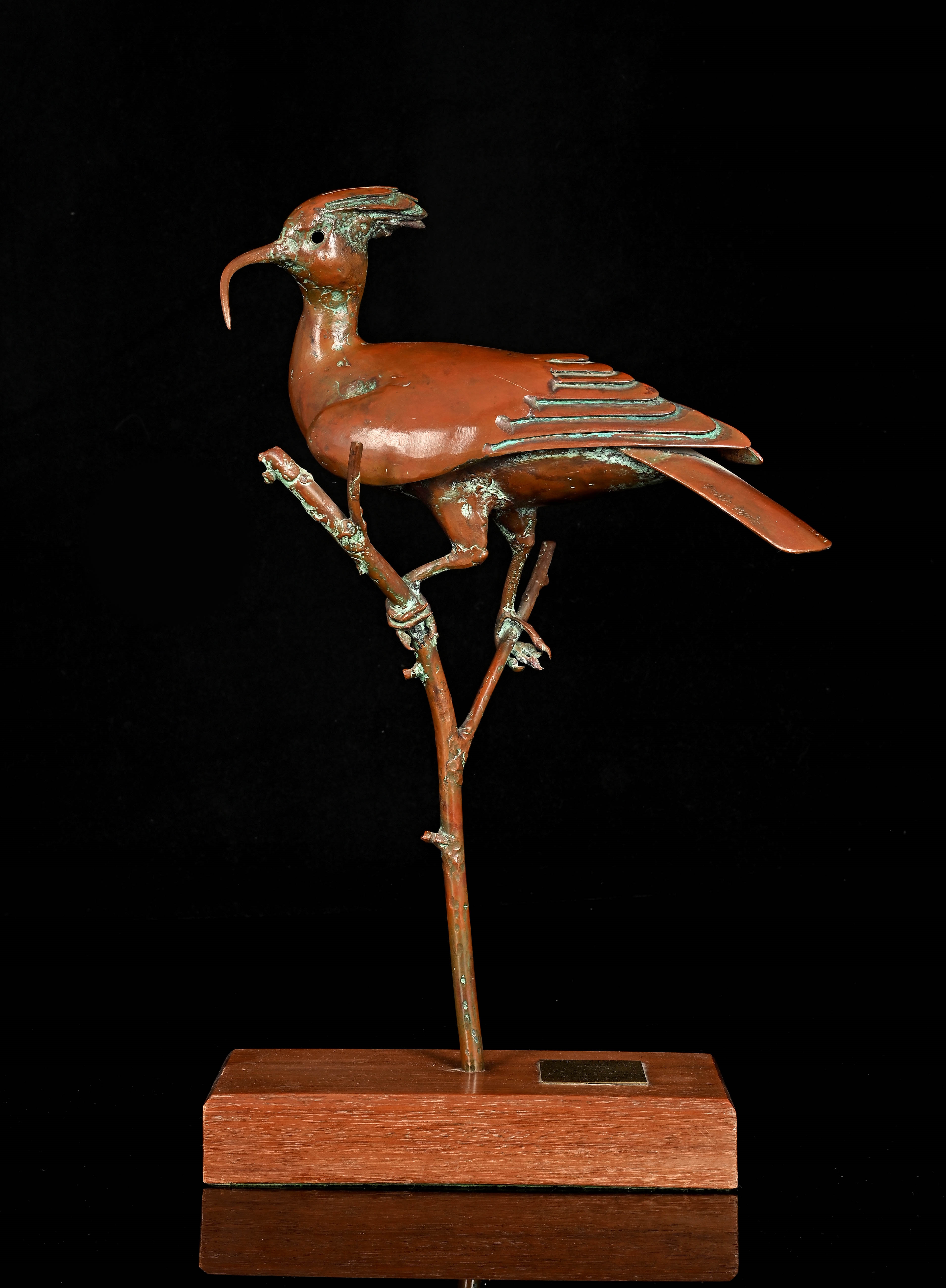 Artwork by Robin Kenneth Lewis, Africa Hoepoe, Made of bronze