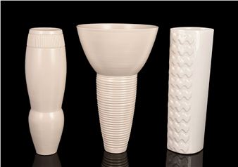 Three white glazed pottery various vases of sizes signed - Loren Kaplan