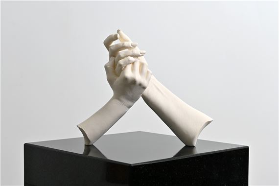 Veronica e Virginia by Carole Feuerman, Executed in 2022