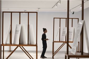 Sharjah Art Foundation Exhibition Walks Tightrope of Diaspora's Struggles and Shared Past