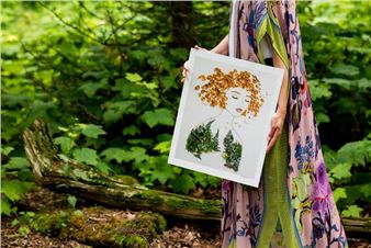 Garden Artists Creating Ephemeral Beauty with Transient Foraged Materials