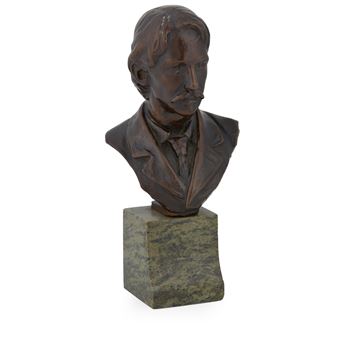 ROBERT LOUIS STEVENSON - Thomas J. Clapperton