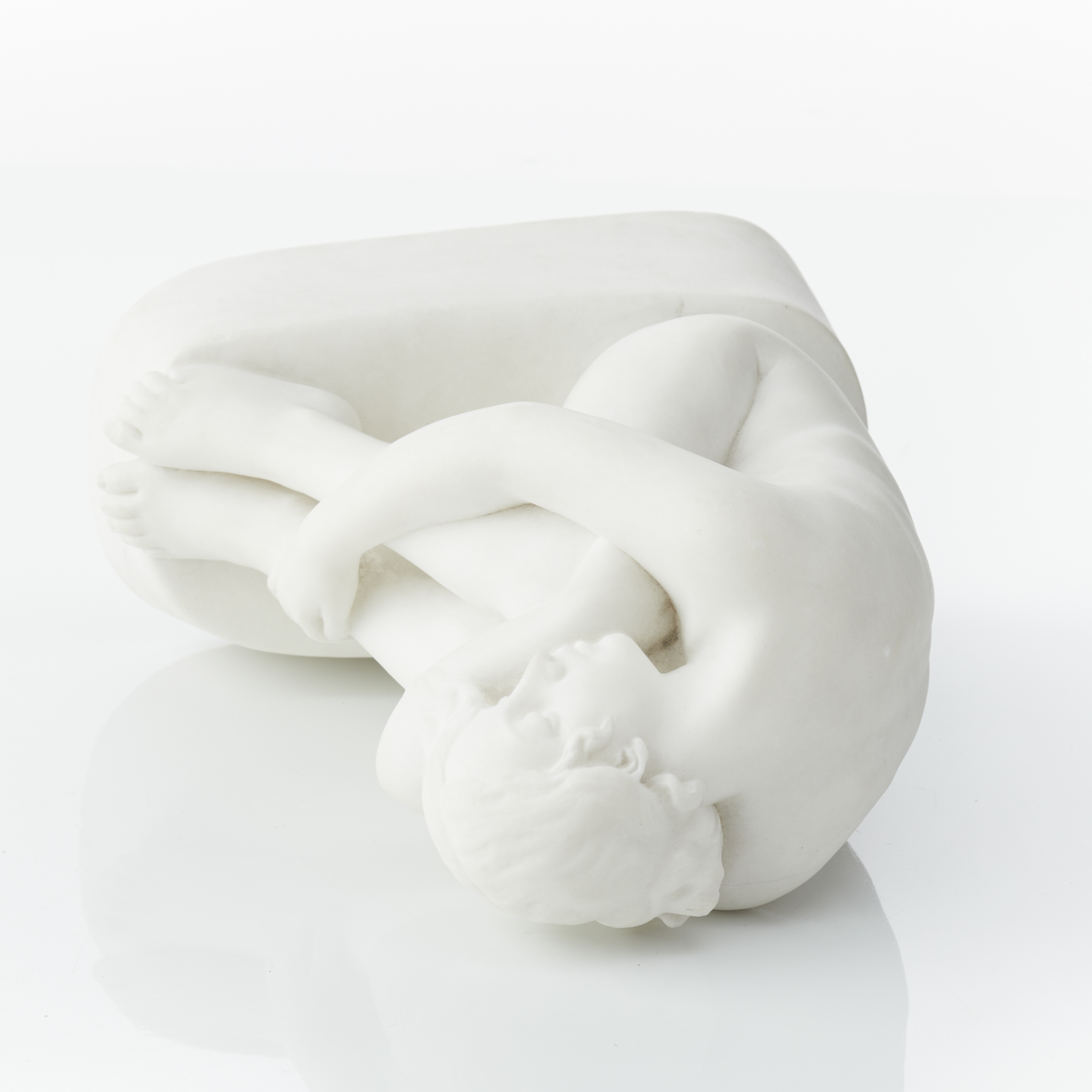 Artwork by Börje Börjeson, Sittande kvinna, Made of Alabaster