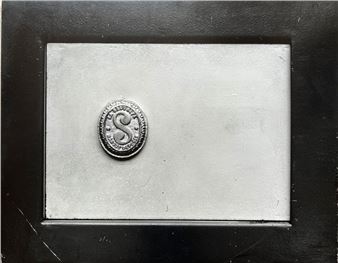 Safe Deposit Box No. 7 at the Banque de France - Philippe Gronon