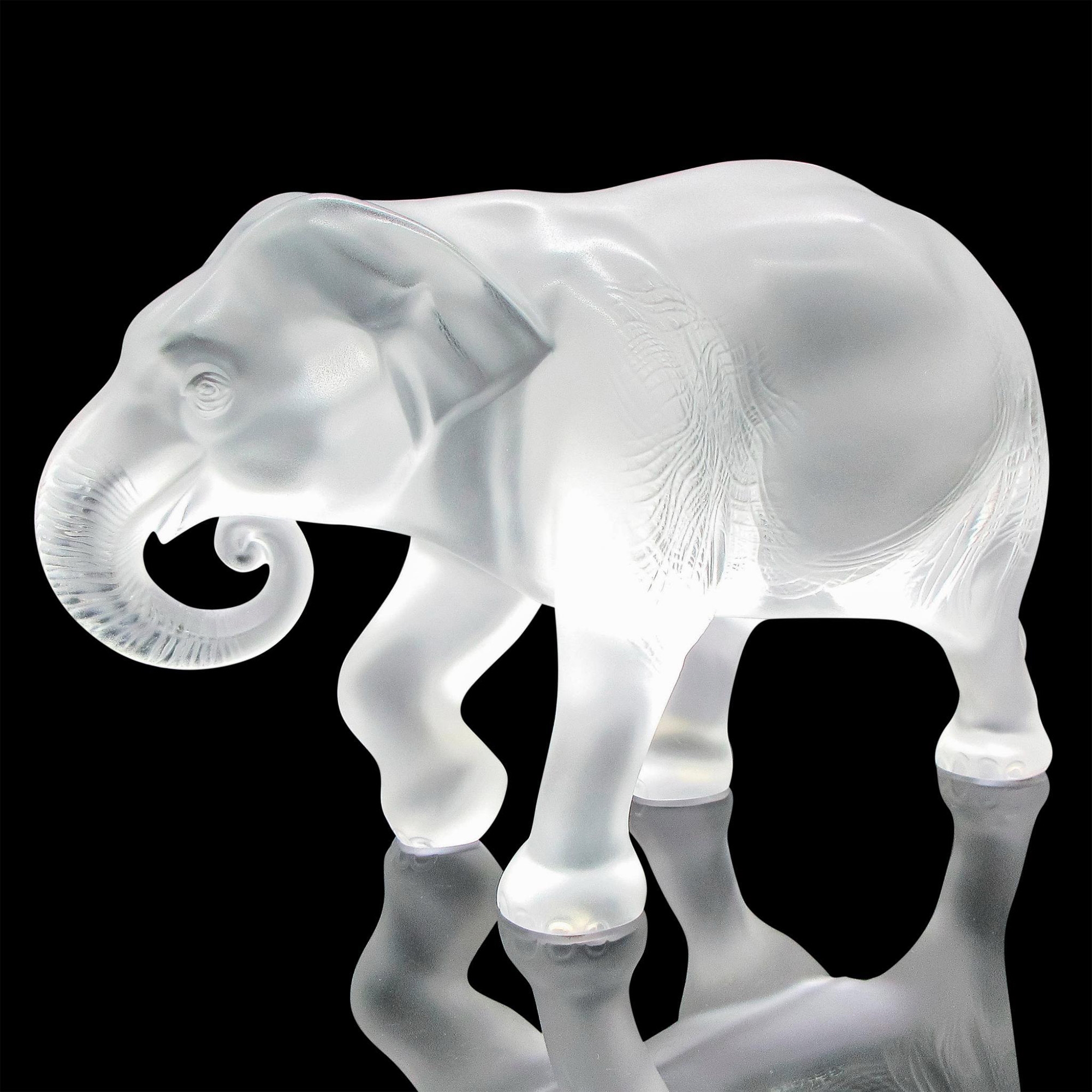 marie-claude-lalique-java-elephant-mutualart