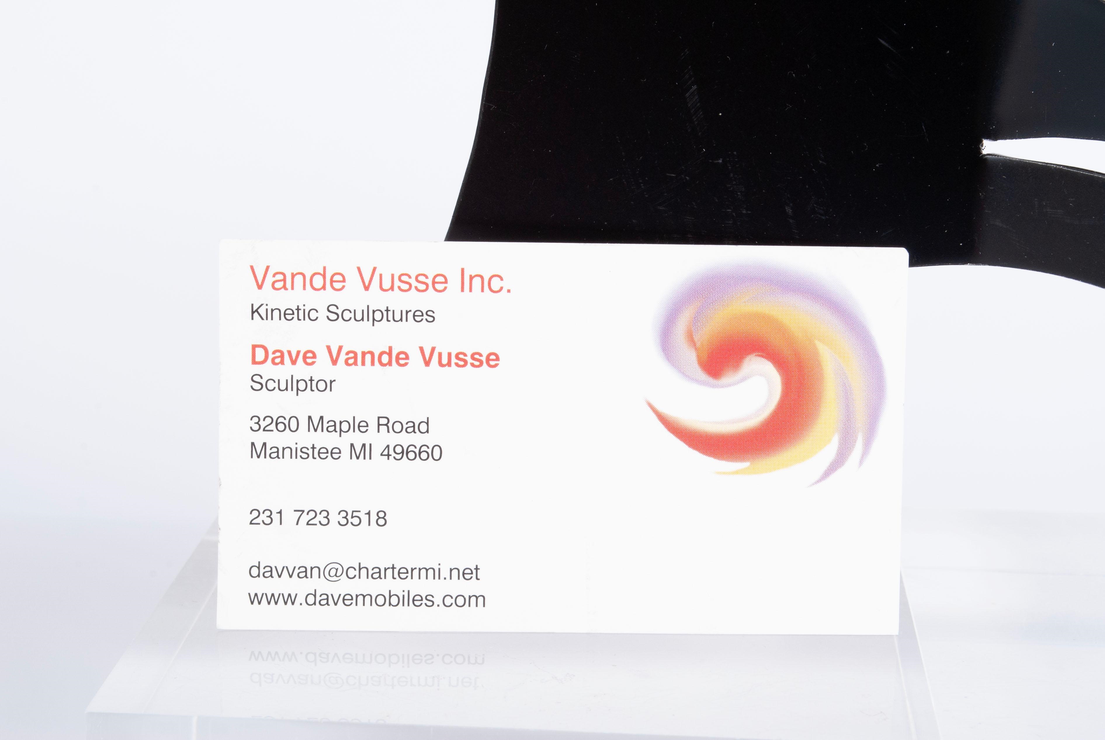 Dave Vande Vusse | KINETIC DESKTOP SCULPTURES | MutualArt